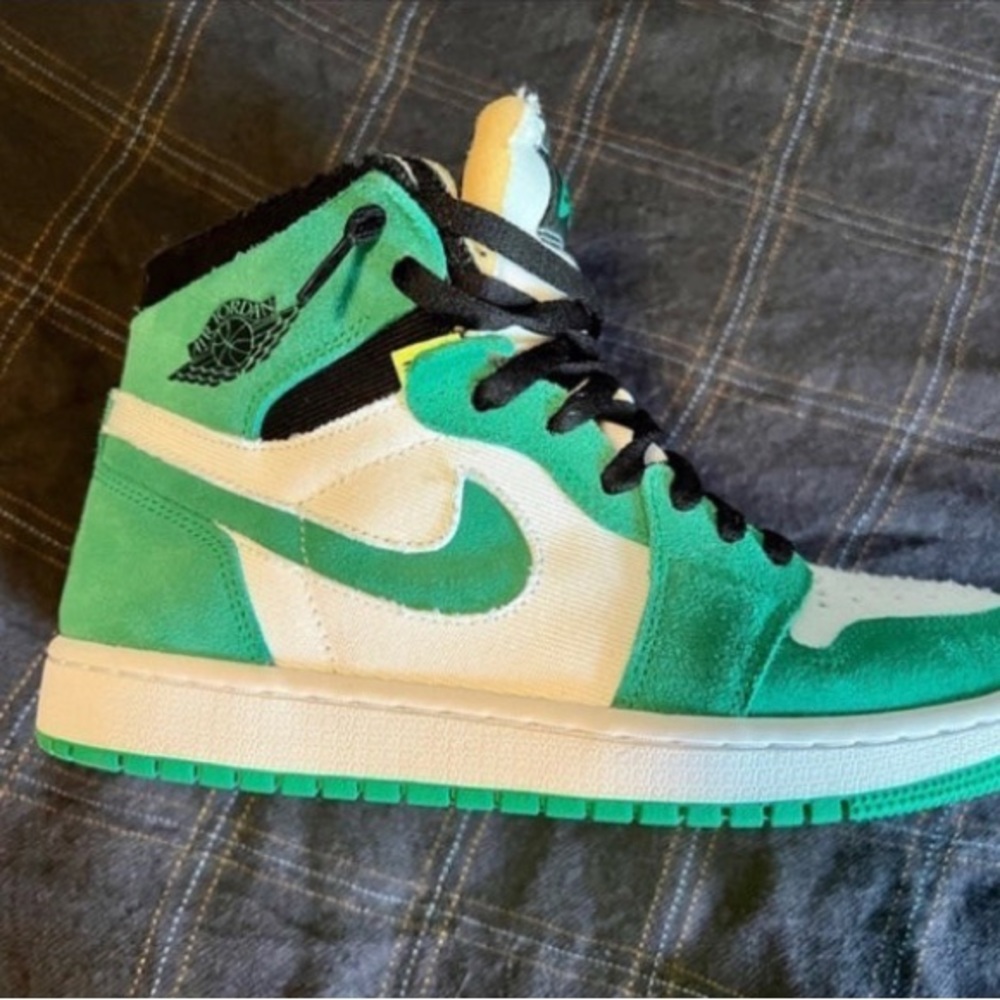 Air Jordan 1 High CMFT Stadium Green